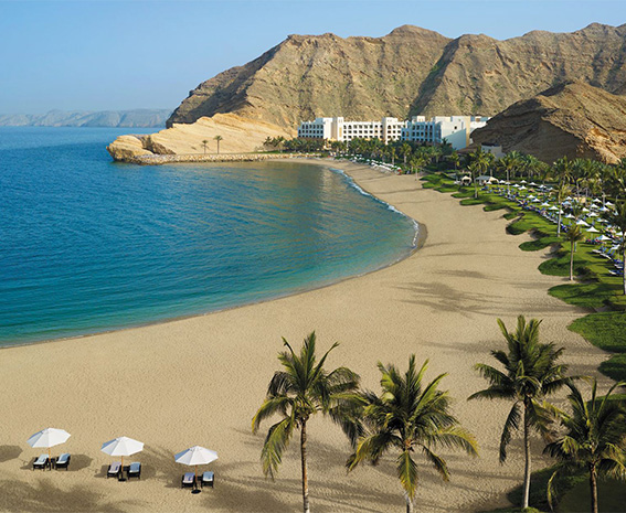 Fiber Optic Lighting Applications at Barr Al Jissah Resort